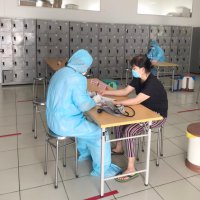 ito-tan-binh-tham-gia-tiem-vac-xin-08