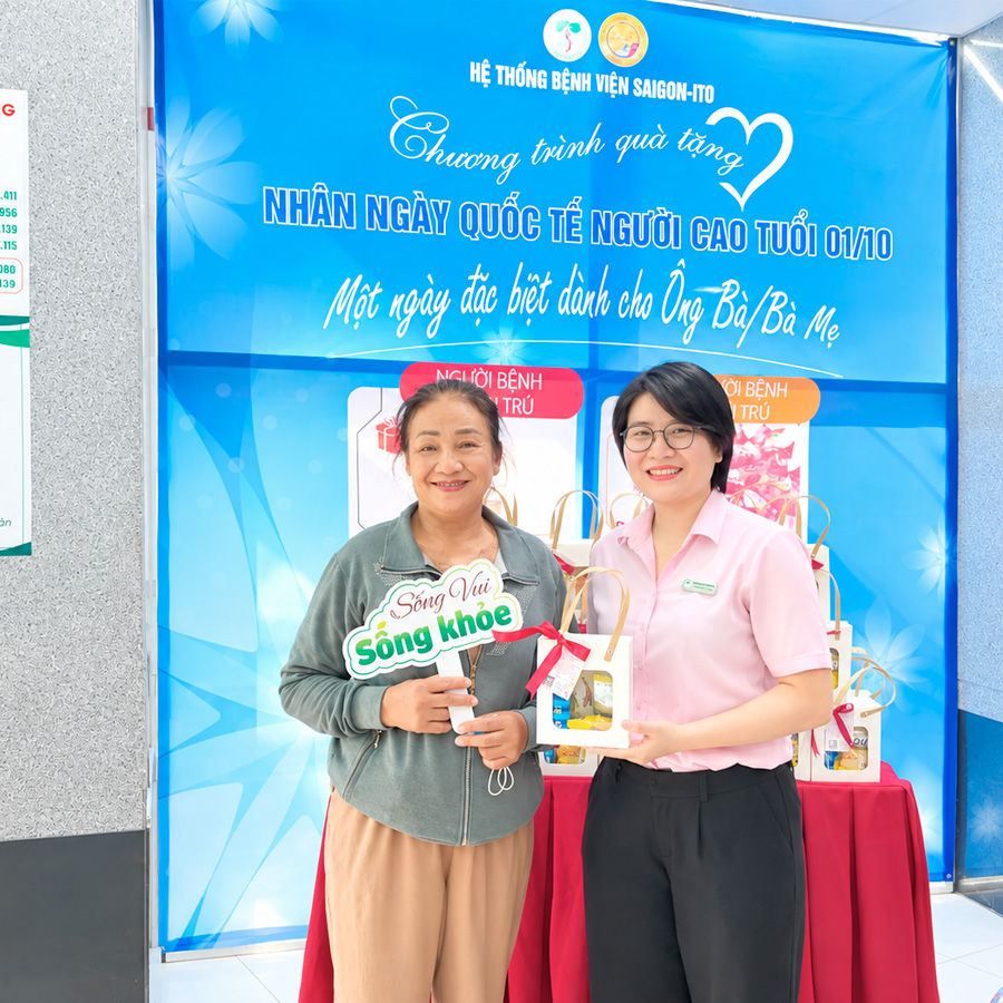 NGÀY QUỐC TẾ NGƯỜI CAO TUỔI 01/10 – NIỀM VUI ẤM ÁP TẠI HỆ THỐNG BỆNH VIỆN SAIGON-ITO 4 NGUOI CAO TUOI NGOAI TRU 03